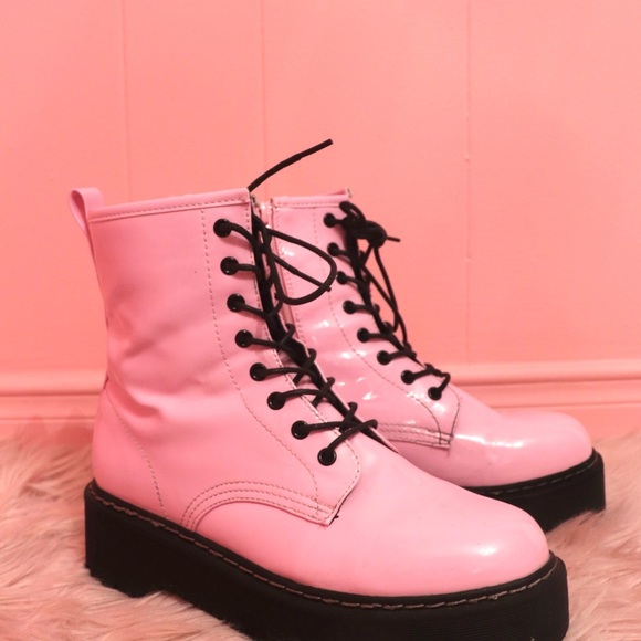Steve Madden Pink Combat Women's Boots - Picture 2 of 7